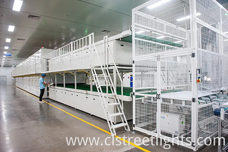 Outdoor Waterproof IP67 400W 600W 800W Split Type Solar Street Light